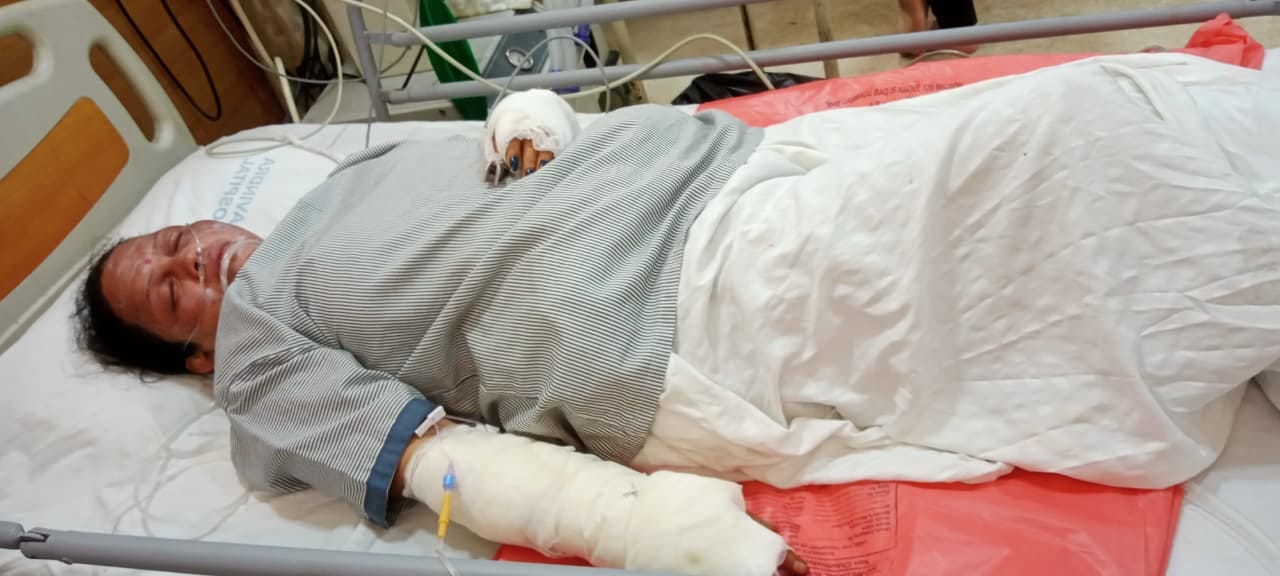 जाटल रोड पर फैक्टरी में लगी आग। संवाद जाटल रोड पर फैक्टरी में लगी आग। संवाद