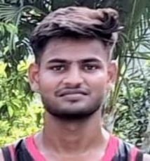 जवाहर लाल नेहरू महाविद्यालय के मैदान में घास और गंदगी। संवाद जवाहर लाल नेहरू महाविद्यालय के मैदान में घास और गंदगी। संवाद