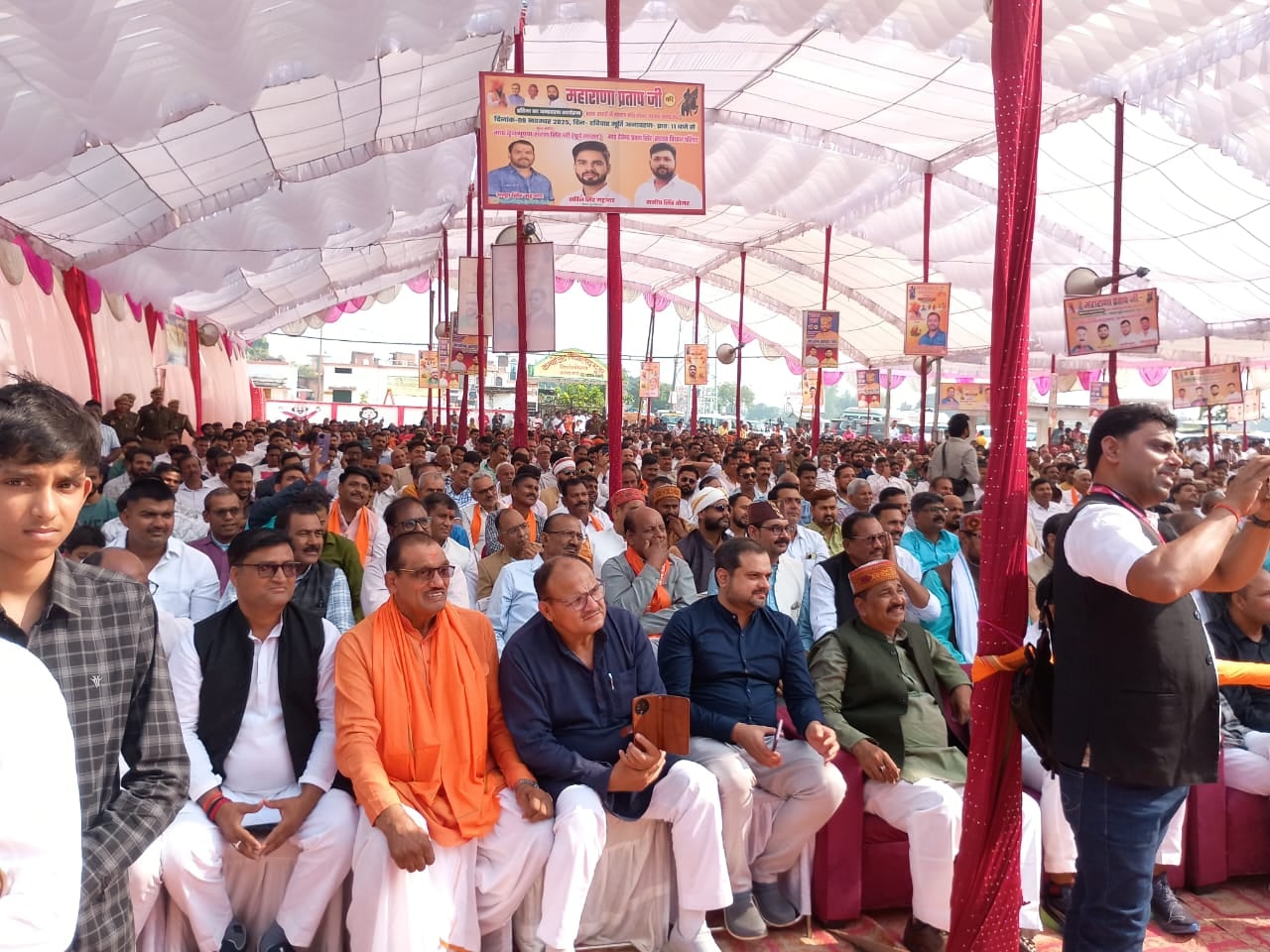 महुआर गांव में महाराणा प्रताप की प्रतिमा का हुआ अनावरण