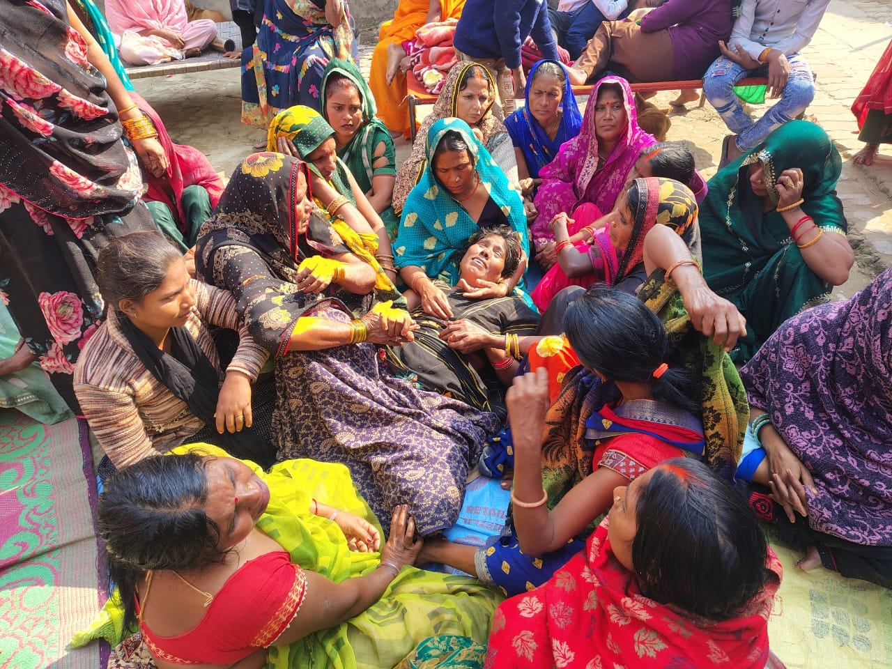मनियर थाना क्षेत्र के महलीपुर गांव निवासी मृतक चंदन। फाइल फोटो, परिजन