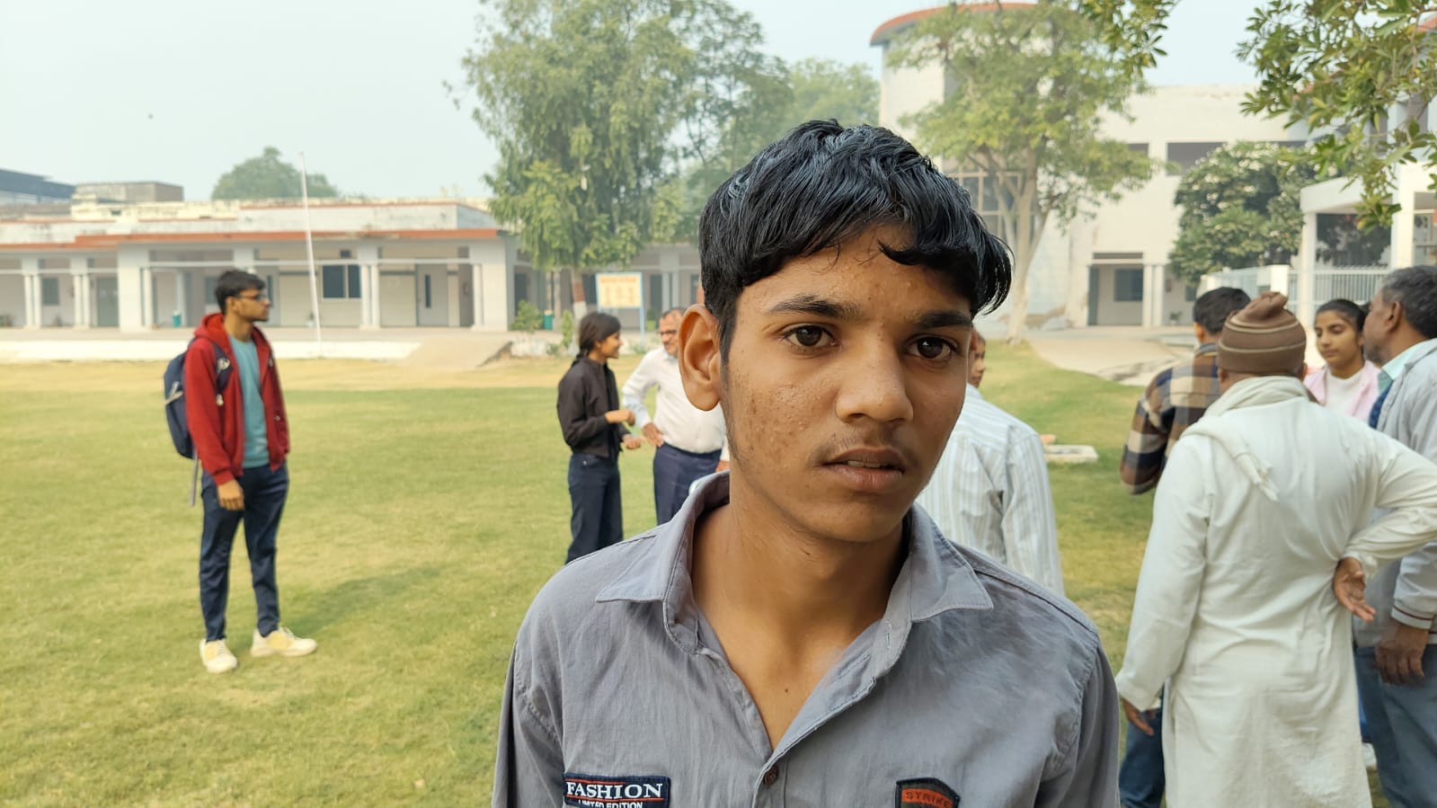 पूनम, परीक्षार्थी