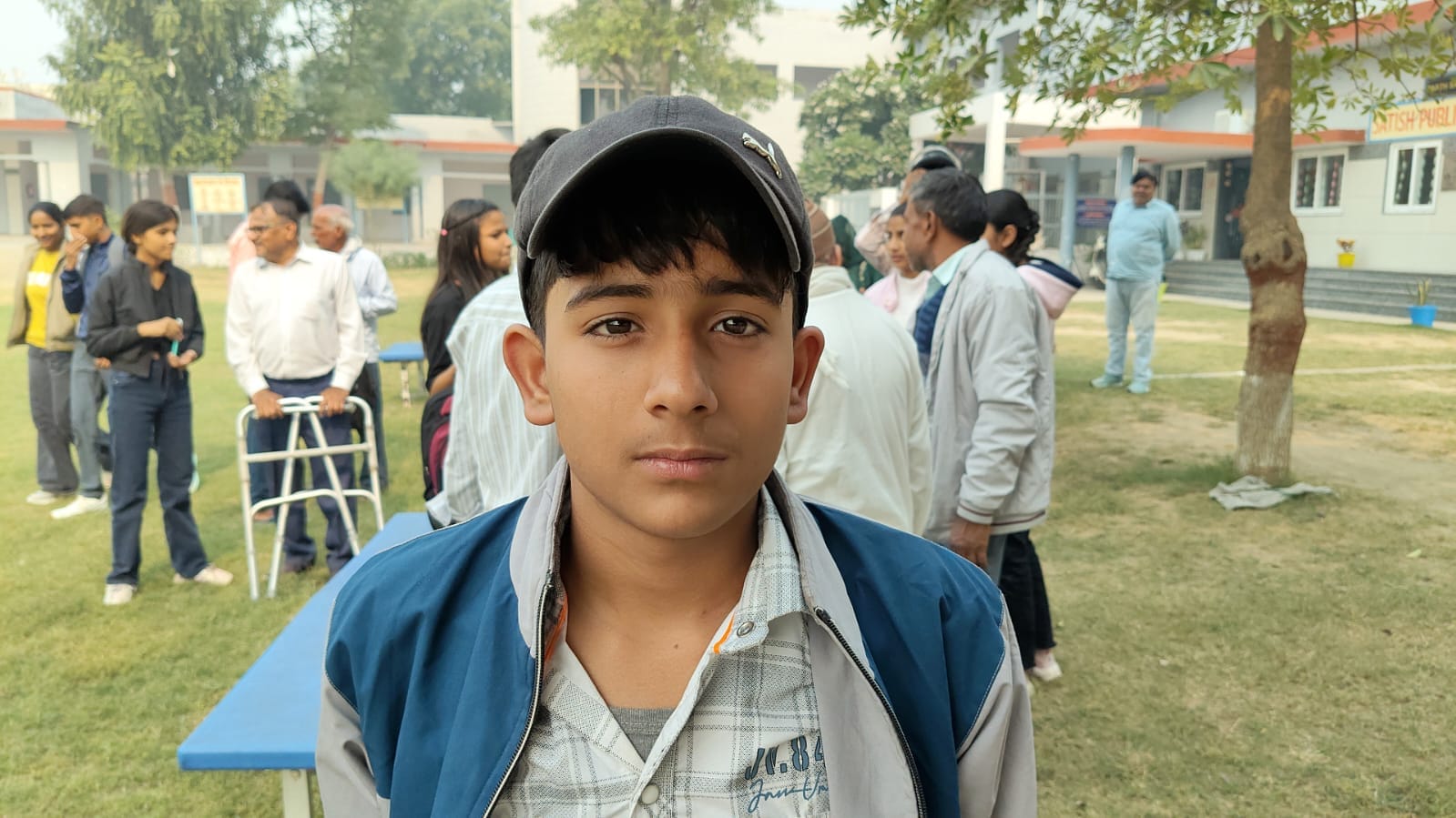 पूनम, परीक्षार्थी