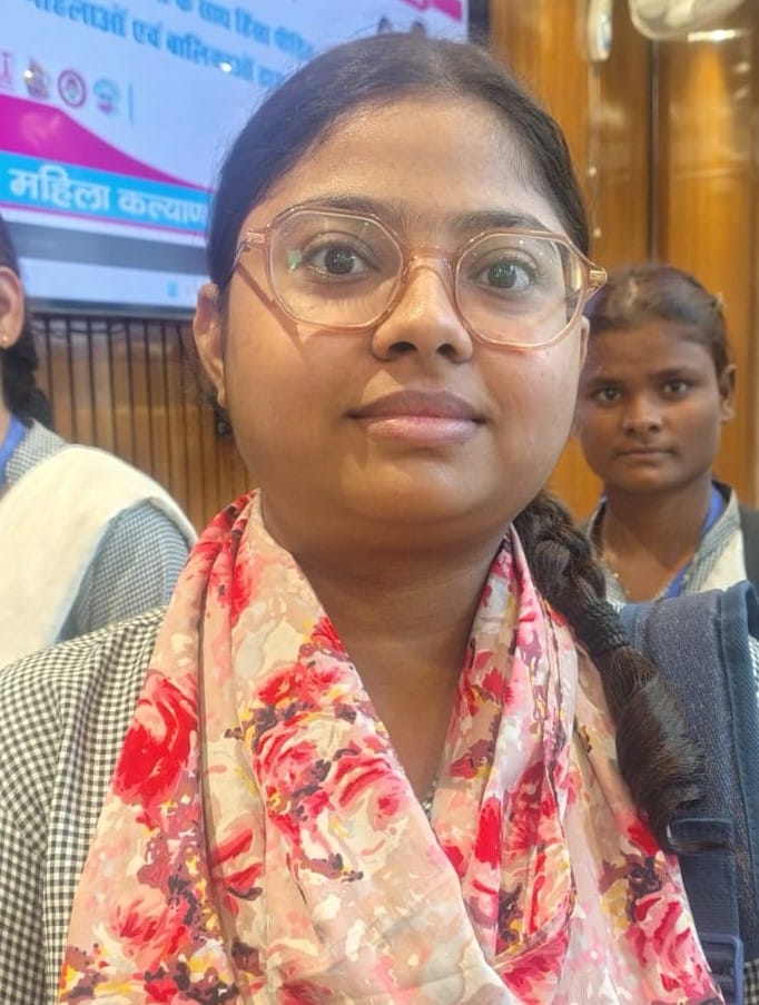 फोटो 40 : मिशन शक्ति कार्यक्रम में मौजूद बाएं से सीडीओ सान्या छाबड़ा, डीएम अनुनय झा, एडीएम प्र फोटो 40 : मिशन शक्ति कार्यक्रम में मौजूद बाएं से सीडीओ सान्या छाबड़ा, डीएम अनुनय झा, एडीएम प्र