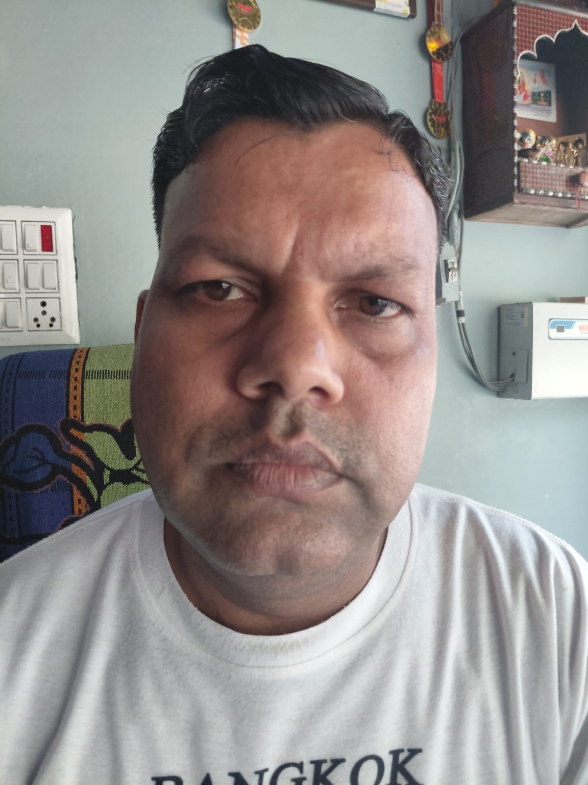 जरजर अवस्था में बिलगवां मार्ग। संवाद जरजर अवस्था में बिलगवां मार्ग। संवाद