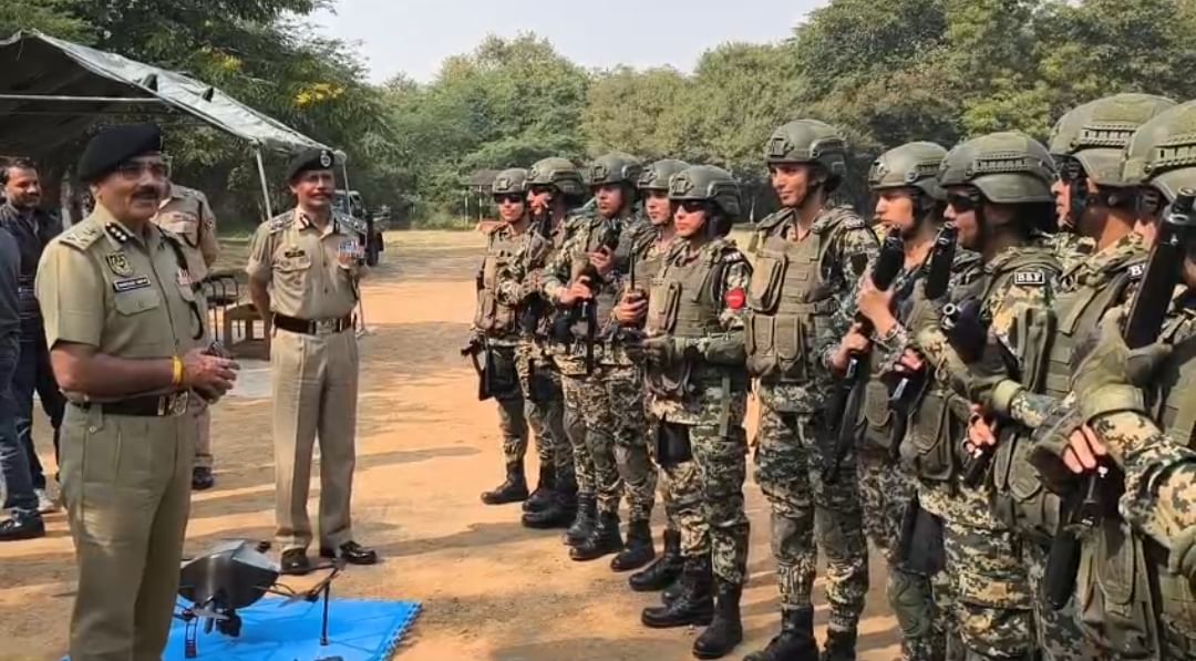 देश में पहली बार बीएसएफ ने तैयार की दुर्गा वाहिनी ड्रोन यूनिट