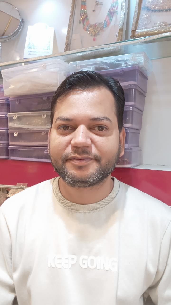 अनुष्का मिश्रा। संवाद