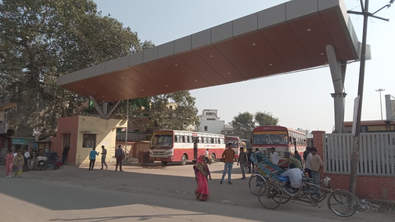 गुरुप्रकाश सिंह। संवाद