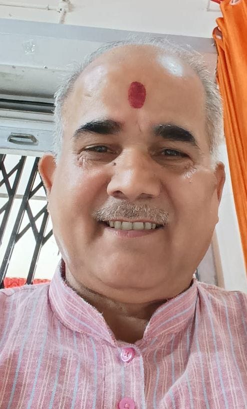 गुरुप्रकाश सिंह। संवाद