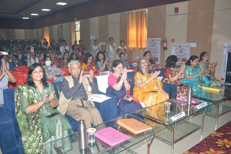 नेशनल पीजी कॉलेज में मंगलवार को युवा कल्याण व प्रांतीय रक्षक दल विभाग की ओर से आयोजित विकसित भा नेशनल पीजी कॉलेज में मंगलवार को युवा कल्याण व प्रांतीय रक्षक दल विभाग की ओर से आयोजित विकसित भा