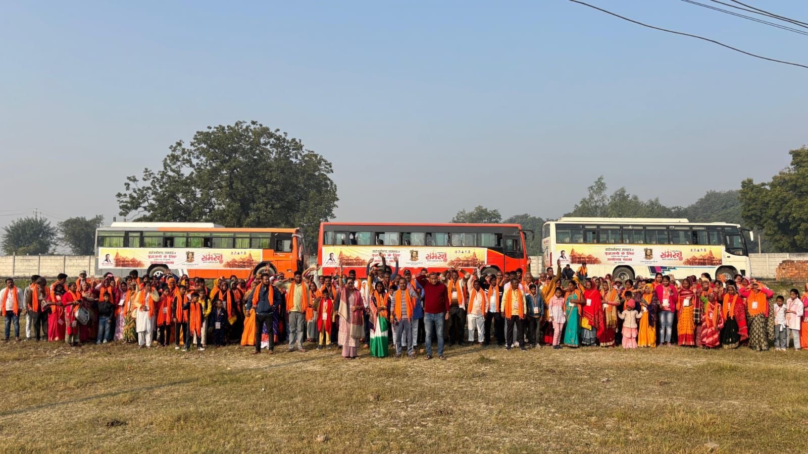 सरोजनीनगर विधानसभा के ग्रामसभा सरैयां के लोगों के लिए विधायक डॉ. राजेश्वर सिंह की ओर से 51वीं 