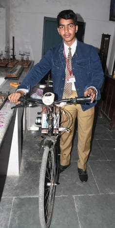 सिटी स्टेशन रोड स्थित राजकीय जुबिली इंटर कॉलेज में मंगलवार से शुरू हुई दो दिवसीय जिला स्तरीय वि सिटी स्टेशन रोड स्थित राजकीय जुबिली इंटर कॉलेज में मंगलवार से शुरू हुई दो दिवसीय जिला स्तरीय वि