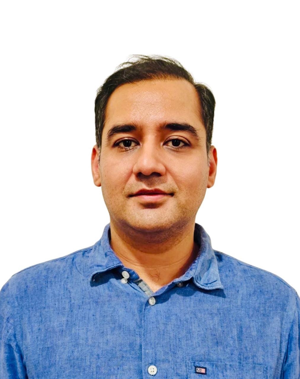 डॉ. दीपक यादव