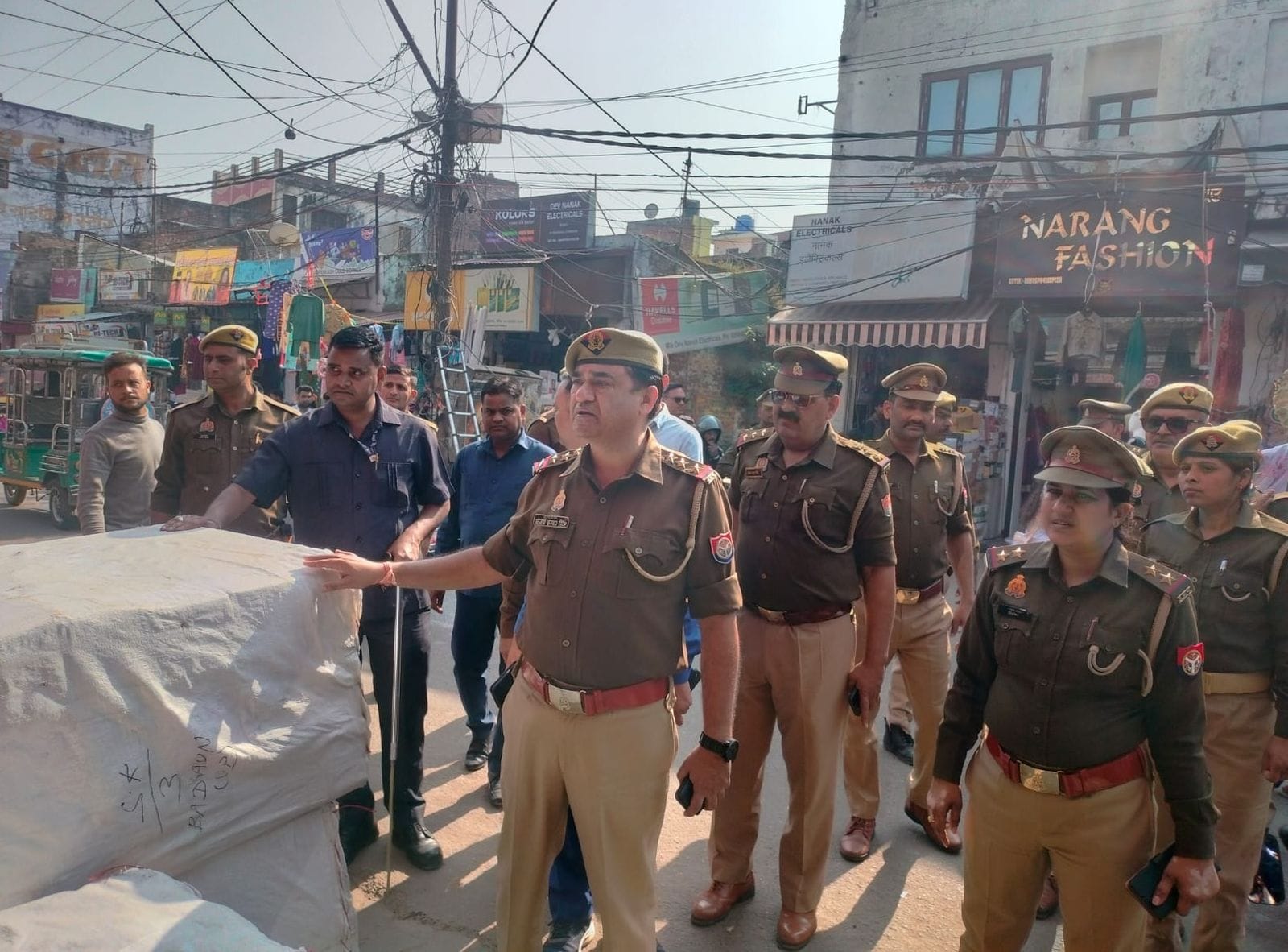 अजंता होटल पर लगे कैमरे खराब। संवाद अजंता होटल पर लगे कैमरे खराब। संवाद