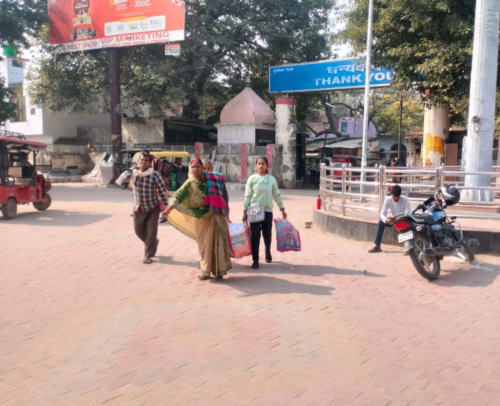 अजंता होटल पर लगे कैमरे खराब। संवाद अजंता होटल पर लगे कैमरे खराब। संवाद