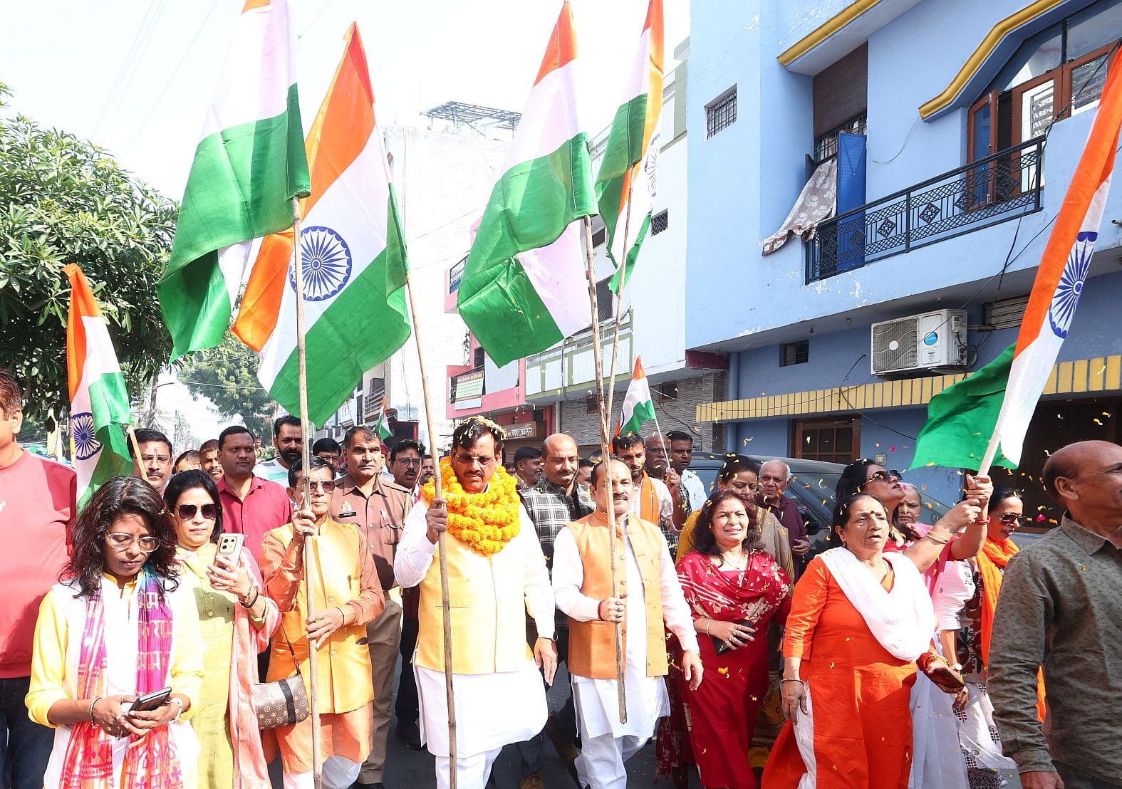 भाजपा की ओर से सरदार वल्लभ भाई पटेल की 150वीं जयंती पर राष्ट्रीय एकता यात्रा निकाली गई। भाजपा की ओर से सरदार वल्लभ भाई पटेल की 150वीं जयंती पर राष्ट्रीय एकता यात्रा निकाली गई।