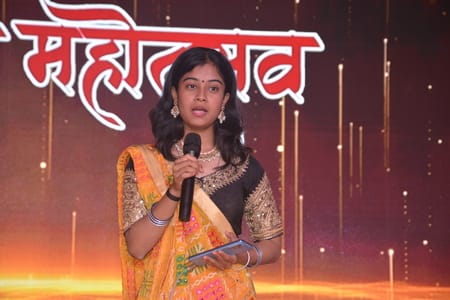 बीरबल साहनी मार्ग सि्थत पं. गोविंद वल्लभ पंत पर्वतीय सांस्कृतिक उपवन में बृहस्पतिवार को देवभूमि बीरबल साहनी मार्ग सि्थत पं. गोविंद वल्लभ पंत पर्वतीय सांस्कृतिक उपवन में बृहस्पतिवार को देवभूमि