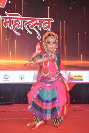 बीरबल साहनी मार्ग सि्थत पं. गोविंद वल्लभ पंत पर्वतीय सांस्कृतिक उपवन में बृहस्पतिवार को देवभूमि बीरबल साहनी मार्ग सि्थत पं. गोविंद वल्लभ पंत पर्वतीय सांस्कृतिक उपवन में बृहस्पतिवार को देवभूमि