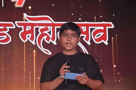 बीरबल साहनी मार्ग सि्थत पं. गोविंद वल्लभ पंत पर्वतीय सांस्कृतिक उपवन में बृहस्पतिवार को देवभूमि बीरबल साहनी मार्ग सि्थत पं. गोविंद वल्लभ पंत पर्वतीय सांस्कृतिक उपवन में बृहस्पतिवार को देवभूमि