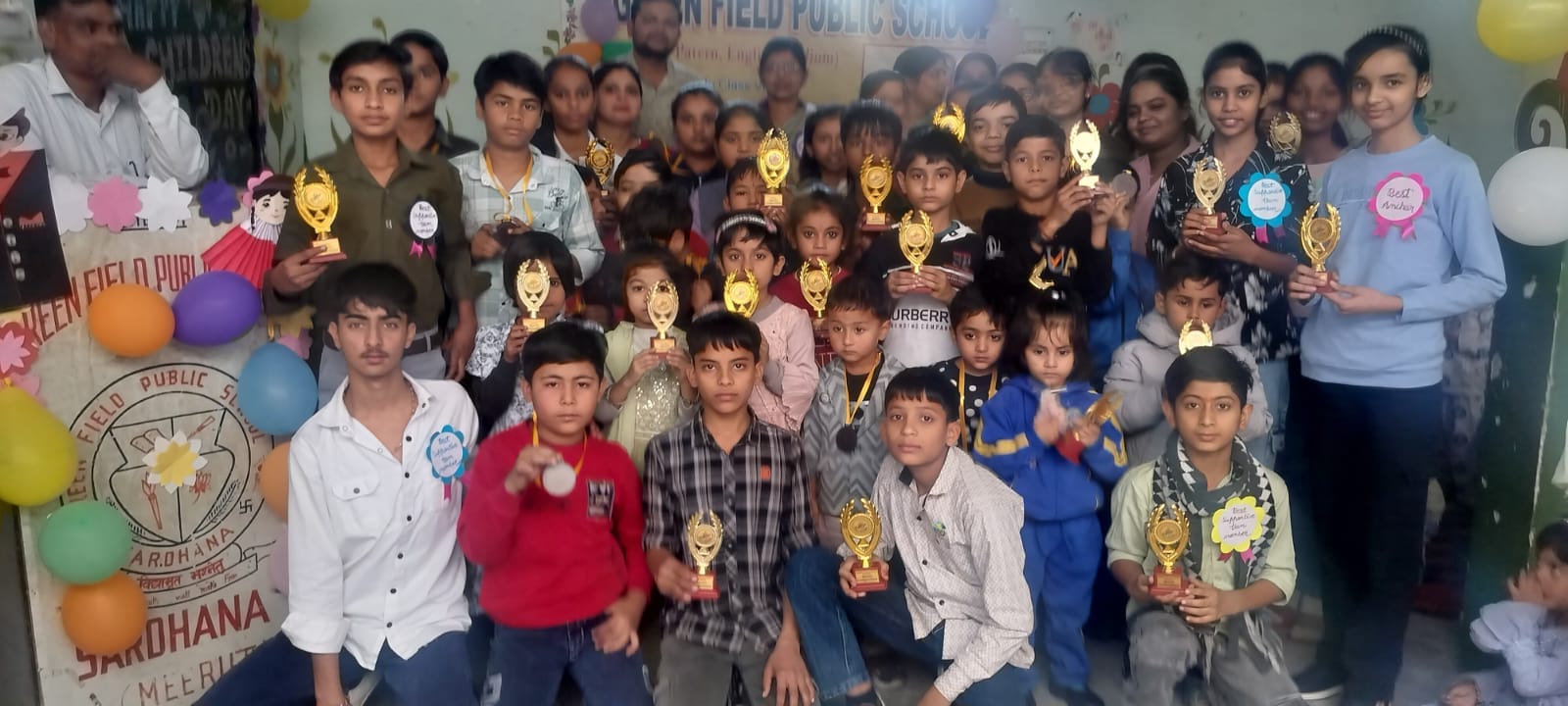 सरधना। केके पब्लिक स्कूल में बाल दिवस उत्साह और उमंग के साथ मनाया गया। संस्थान