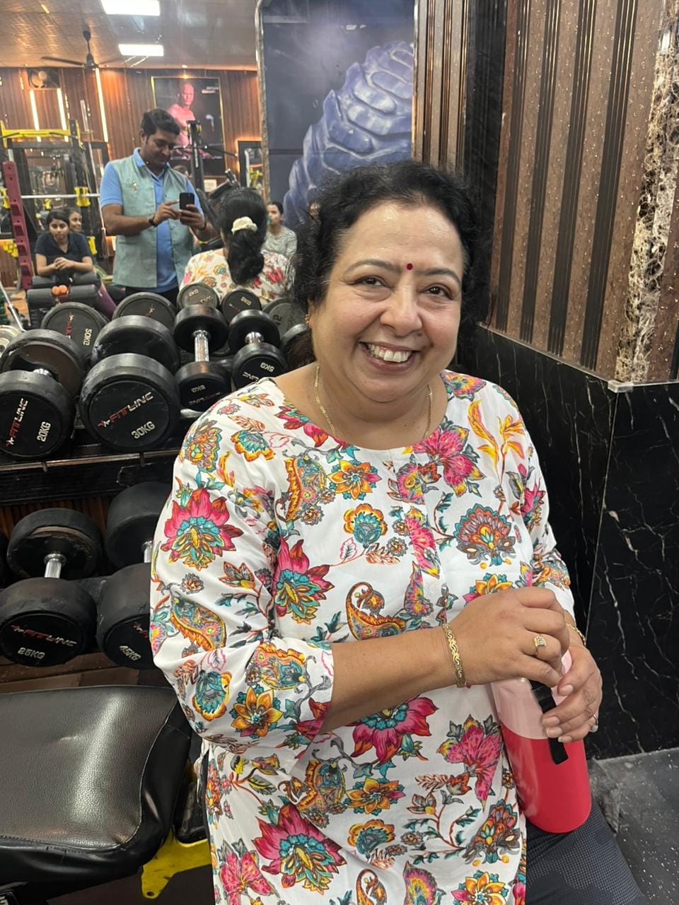 फोटो - 02 जिम में अभ्यास करतीं महिलाएं। संवाद फोटो - 02 जिम में अभ्यास करतीं महिलाएं। संवाद