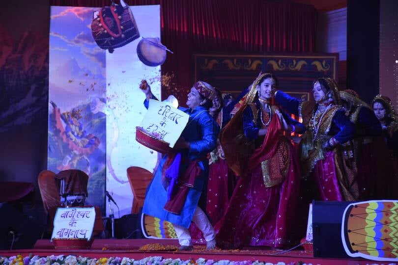 बीरबल साहनी मार्ग पर स्थित पं. गोविंद वल्लभ पंत सांस्कृतिक उपवन में चल रहे उत्तराखंड महोत्सव की बीरबल साहनी मार्ग पर स्थित पं. गोविंद वल्लभ पंत सांस्कृतिक उपवन में चल रहे उत्तराखंड महोत्सव की