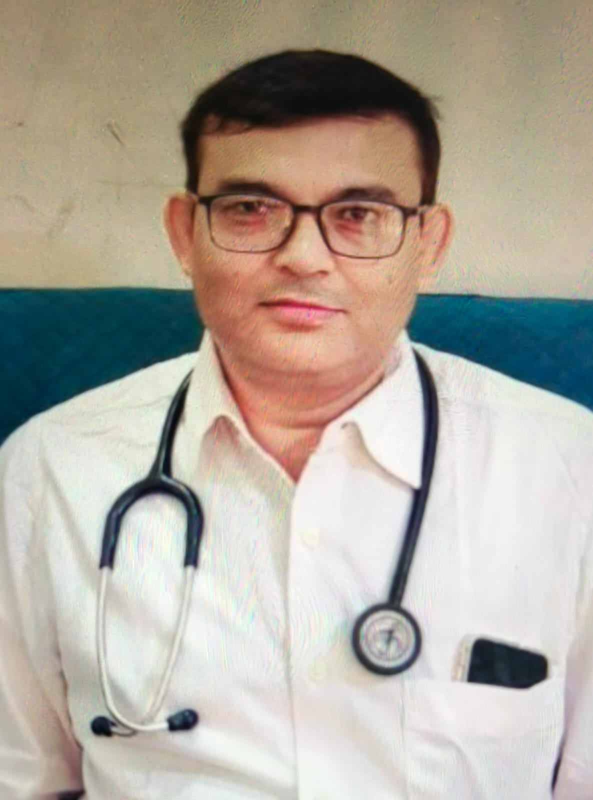 फोटो-15 लोहिया अस्पताल गेट का। संवाद फोटो-15 लोहिया अस्पताल गेट का। संवाद