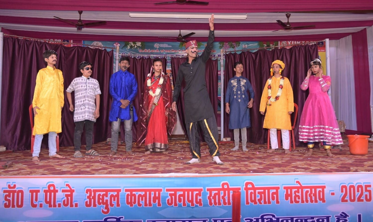 कोटद्वार स्थित जीजीआईसी में सीनियर वर्ग की बाल वैज्ञानिक प्रदर्शनी में सतत कृषि उप विषय में प् कोटद्वार स्थित जीजीआईसी में सीनियर वर्ग की बाल वैज्ञानिक प्रदर्शनी में सतत कृषि उप विषय में प्