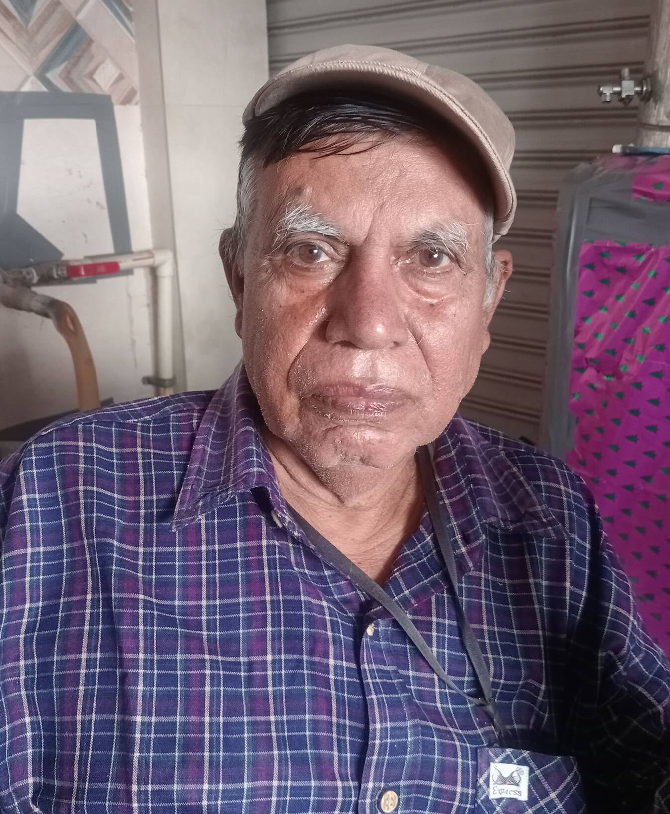 फोटो 10- सोनीपत स्टेशन के प्लेटफार्म एक पर यात्रियों को पानी पिलाते नर सेवा, नारायण सेवा समिति फोटो 10- सोनीपत स्टेशन के प्लेटफार्म एक पर यात्रियों को पानी पिलाते नर सेवा, नारायण सेवा समिति