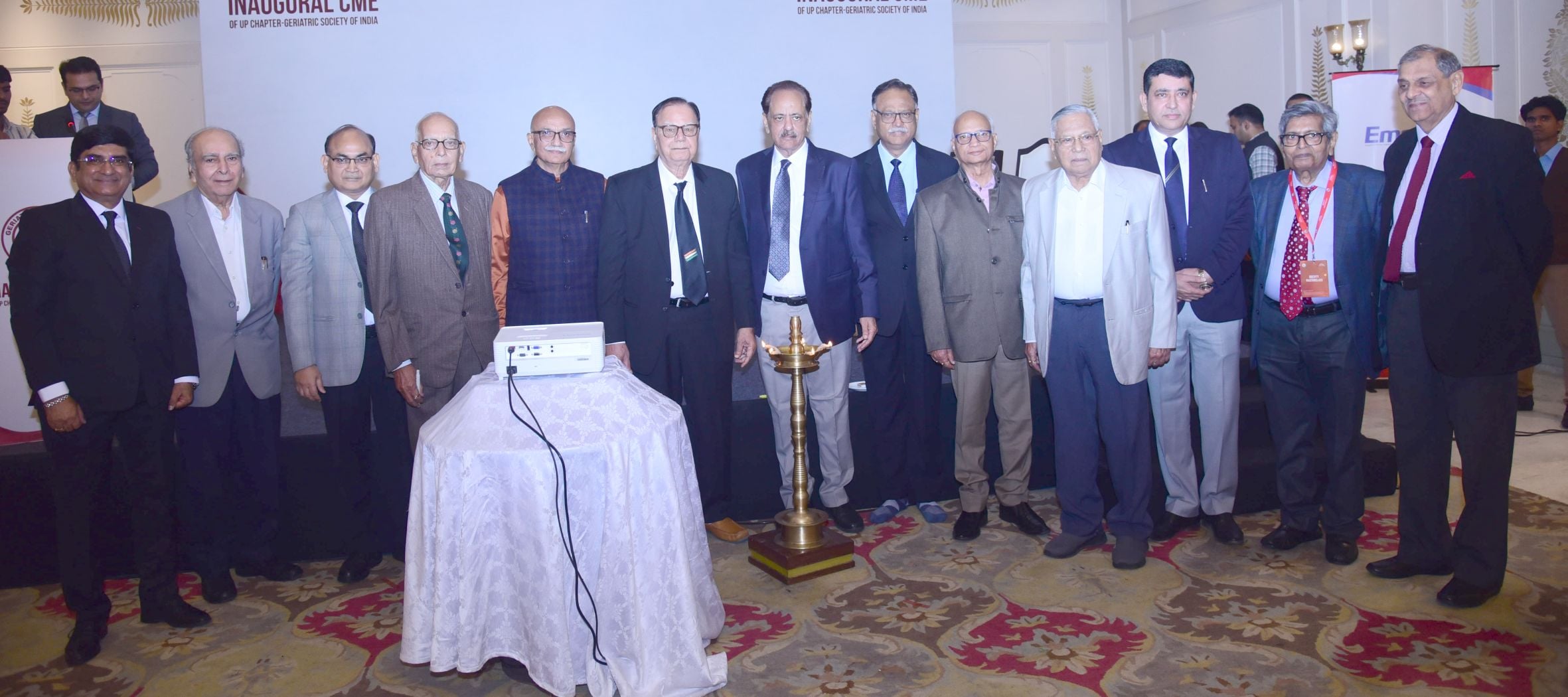 कार्यक्रम में पहुंचे चिकित्सक। कार्यक्रम में पहुंचे चिकित्सक।