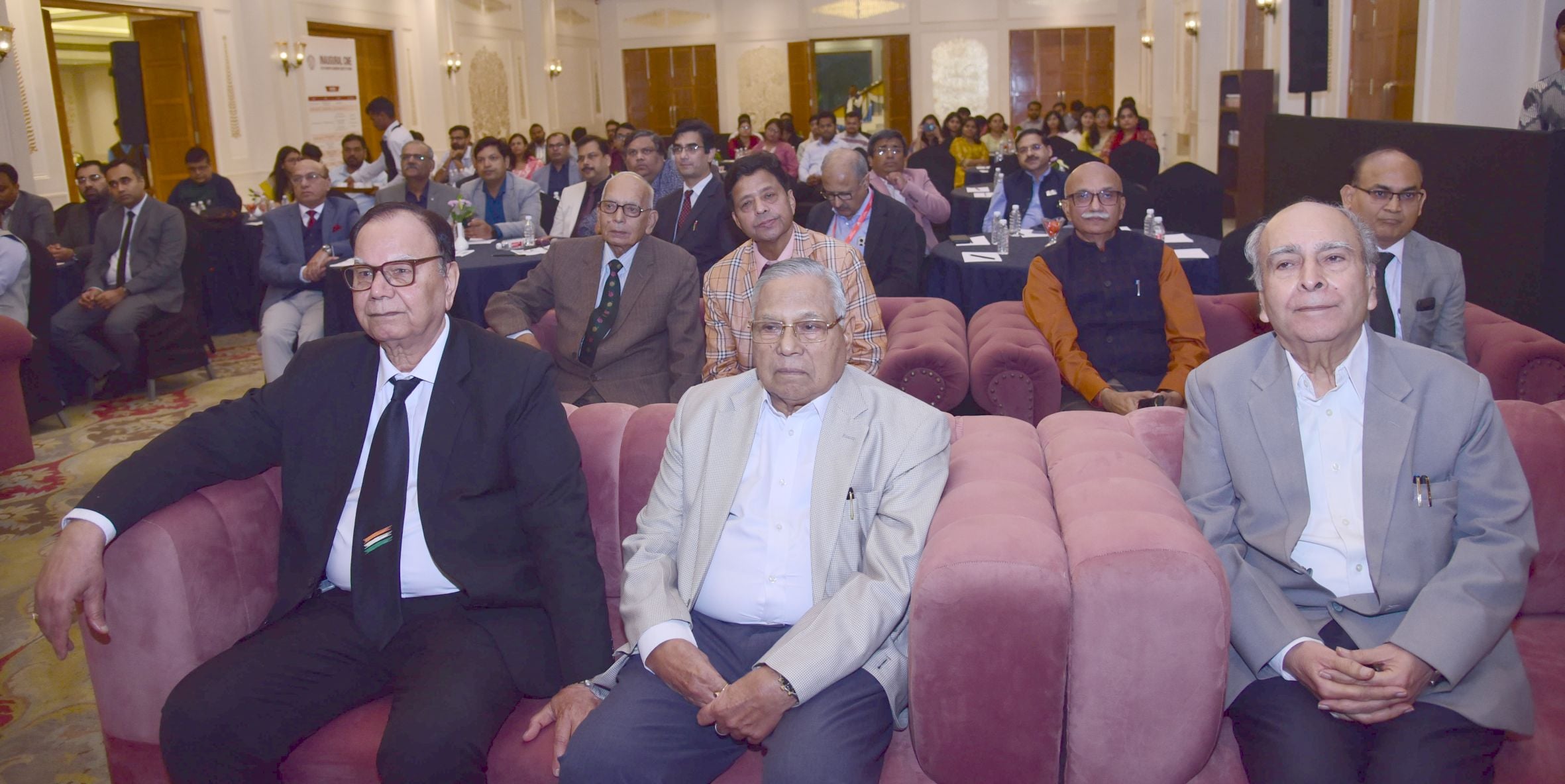 कार्यक्रम में पहुंचे चिकित्सक। कार्यक्रम में पहुंचे चिकित्सक।