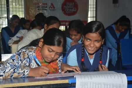 लखनऊ में मोहान रोड स्थित राजकीय दृष्टिबाधित बालिका इंटर कॉलेज परिसर में छात्राओं ने सफलतापूर्वक लखनऊ में मोहान रोड स्थित राजकीय दृष्टिबाधित बालिका इंटर कॉलेज परिसर में छात्राओं ने सफलतापूर्वक