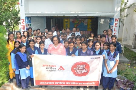 लखनऊ में मोहान रोड स्थित राजकीय दृष्टिबाधित बालिका इंटर कॉलेज परिसर में छात्राओं ने सफलतापूर्वक लखनऊ में मोहान रोड स्थित राजकीय दृष्टिबाधित बालिका इंटर कॉलेज परिसर में छात्राओं ने सफलतापूर्वक