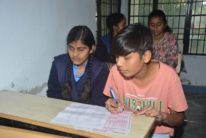 लखनऊ में मोहान रोड स्थित राजकीय दृष्टिबाधित बालिका इंटर कॉलेज परिसर में छात्राओं ने सफलतापूर्वक लखनऊ में मोहान रोड स्थित राजकीय दृष्टिबाधित बालिका इंटर कॉलेज परिसर में छात्राओं ने सफलतापूर्वक