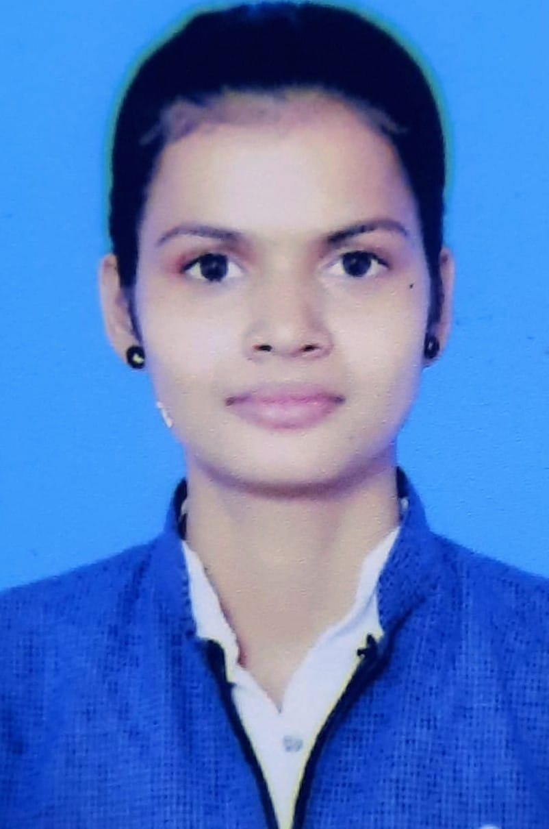 लक्ष्मी देवी आर्य कन्या डिग्री कालेदज में चुनी एडिशनल चीफ प्रीफेक्ट भूमि वर्मा। (स्त्रोत कालेज) लक्ष्मी देवी आर्य कन्या डिग्री कालेदज में चुनी एडिशनल चीफ प्रीफेक्ट भूमि वर्मा। (स्त्रोत कालेज)