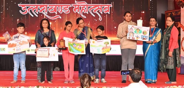 उत्तराखंड महोत्सव में कलाकारों की शानदार प्रस्तुतियों ने दर्शकों को किया मंत्रमुग्ध। -संवाद
