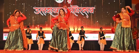उत्तराखंड महोत्सव में कलाकारों की शानदार प्रस्तुतियों ने दर्शकों को किया मंत्रमुग्ध। -संवाद