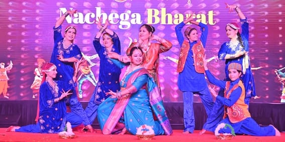 उत्तराखंड महोत्सव में कलाकारों की शानदार प्रस्तुतियों ने दर्शकों को किया मंत्रमुग्ध। -संवाद