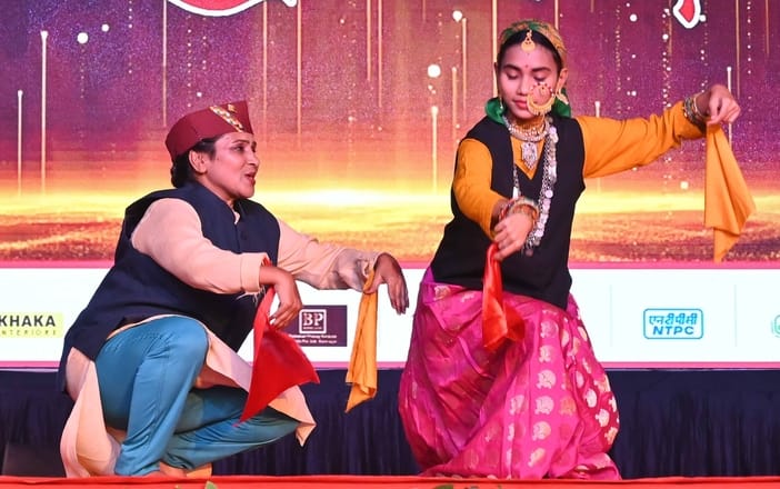 उत्तराखंड महोत्सव में कलाकारों की शानदार प्रस्तुतियों ने दर्शकों को किया मंत्रमुग्ध। -संवाद