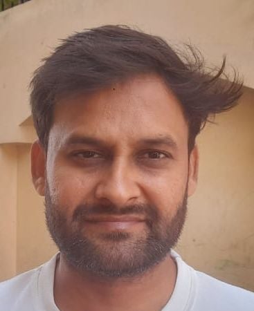 फुरकान बेग। फुरकान बेग।