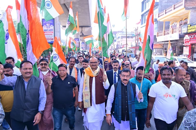 पटेल जयंती पर डिप्टी सीएम ने निकाली एकता यात्रा पटेल जयंती पर डिप्टी सीएम ने निकाली एकता यात्रा