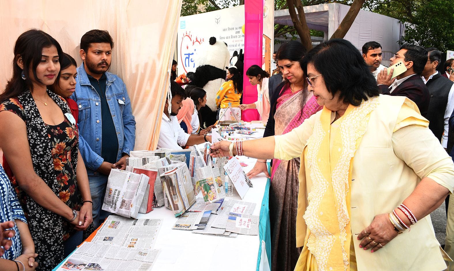 गोमतीनगर स्थित भागीदारी भवन में बृहस्पतिवार को आयोजित भव्य सम्मान समारोह। गोमतीनगर स्थित भागीदारी भवन में बृहस्पतिवार को आयोजित भव्य सम्मान समारोह।