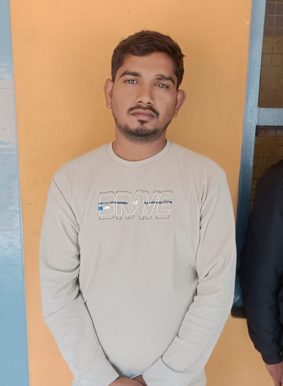 पकड़े गए आरोपी शिवम, सूरज, आकाश और मुदित। पकड़े गए आरोपी शिवम, सूरज, आकाश और मुदित।