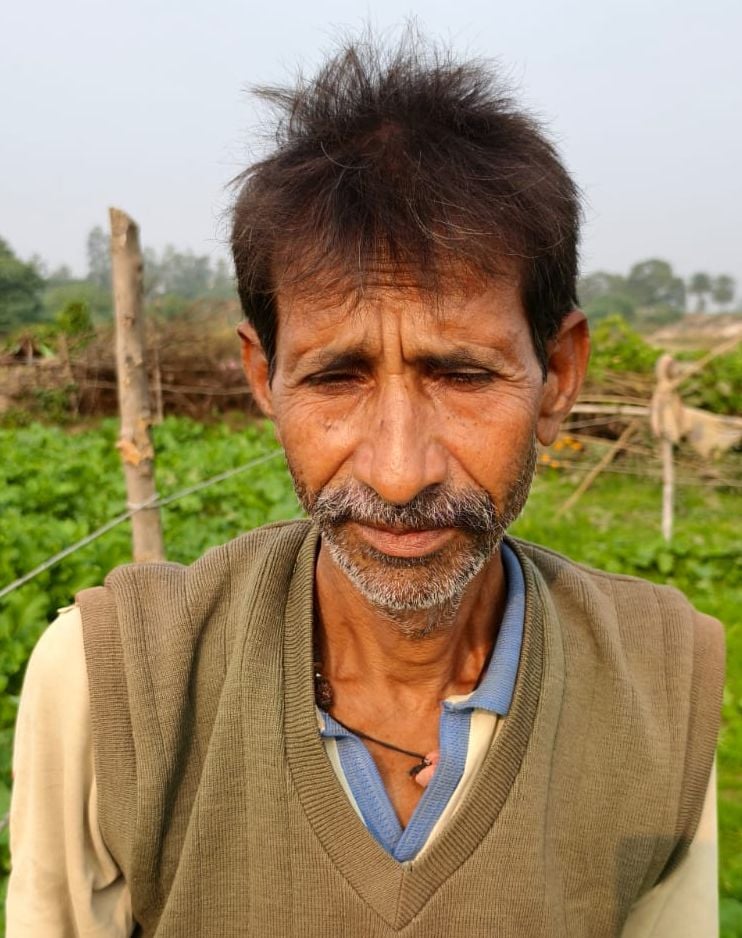 फोटो-25-प्रदूषित पानी आने से पूरी तरह काला हुआ लोन नदी का पानी। संवाद