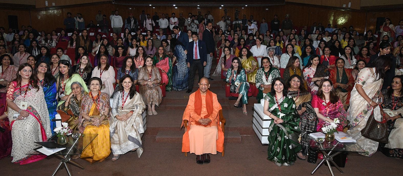 इंदिरा गांधी प्रतिष्ठान में शुक्रवार को हुआ फिक्की फ्लो का राष्ट्रीय अधिवेशन। इंदिरा गांधी प्रतिष्ठान में शुक्रवार को हुआ फिक्की फ्लो का राष्ट्रीय अधिवेशन।