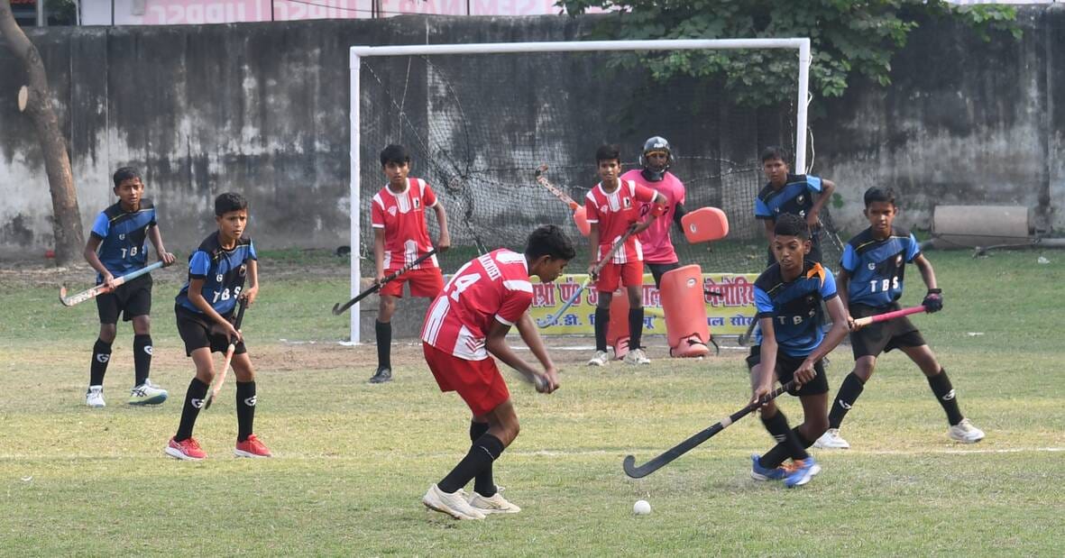 करमपुर ने खिताब जीता करमपुर ने खिताब जीता