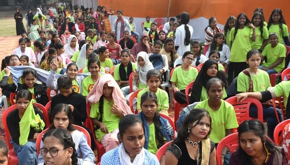 खुन-खुन जी गर्ल्स पीजी कॉलेज व विज्ञान फाउंडेशन की ओर से आयोजित उड़ान यूथ फेस्ट में दो दिवसीय अ खुन-खुन जी गर्ल्स पीजी कॉलेज व विज्ञान फाउंडेशन की ओर से आयोजित उड़ान यूथ फेस्ट में दो दिवसीय अ