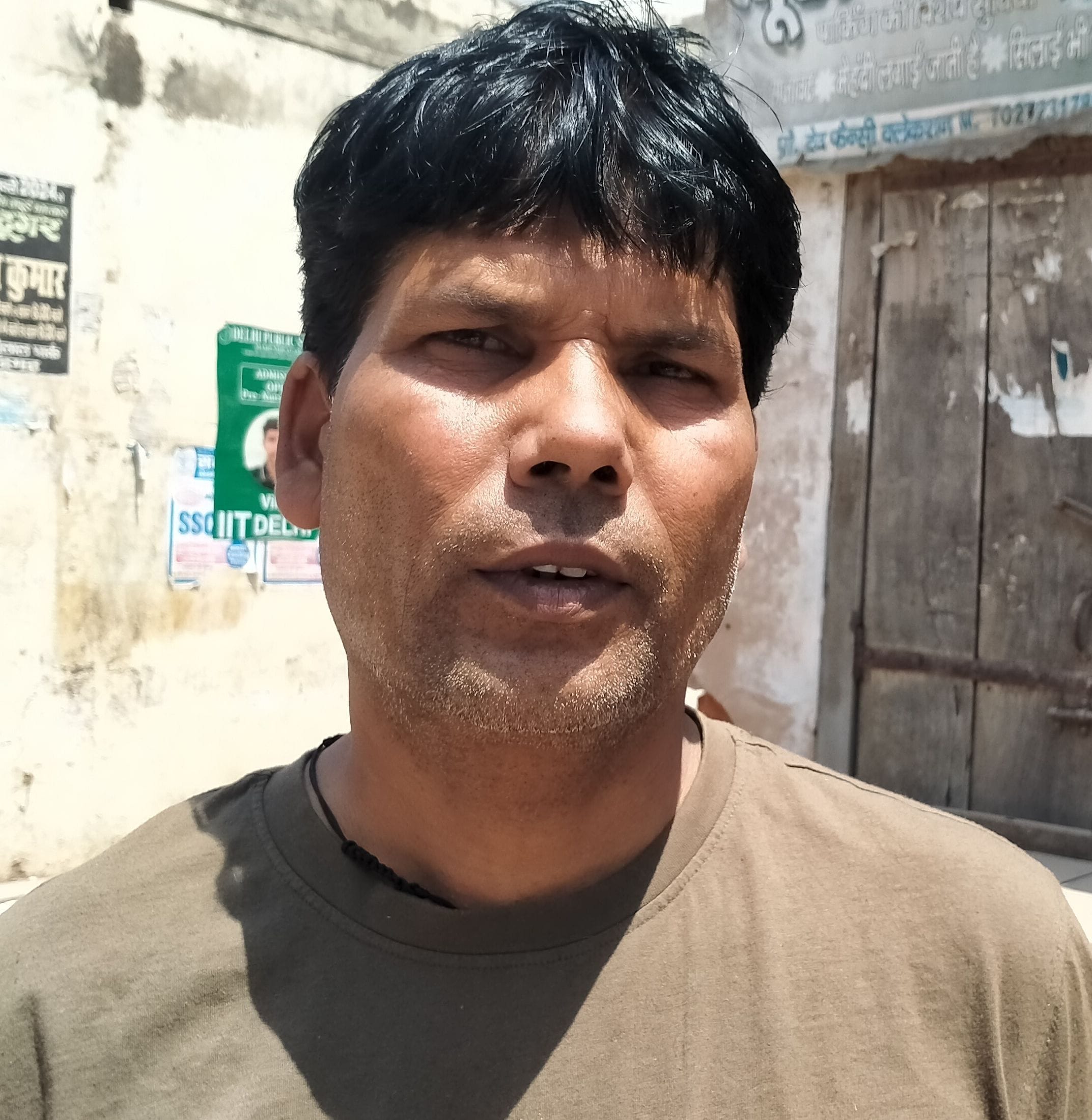 फोटो संख्या:73- धर्मपाल, गांव पायगा---संवाद