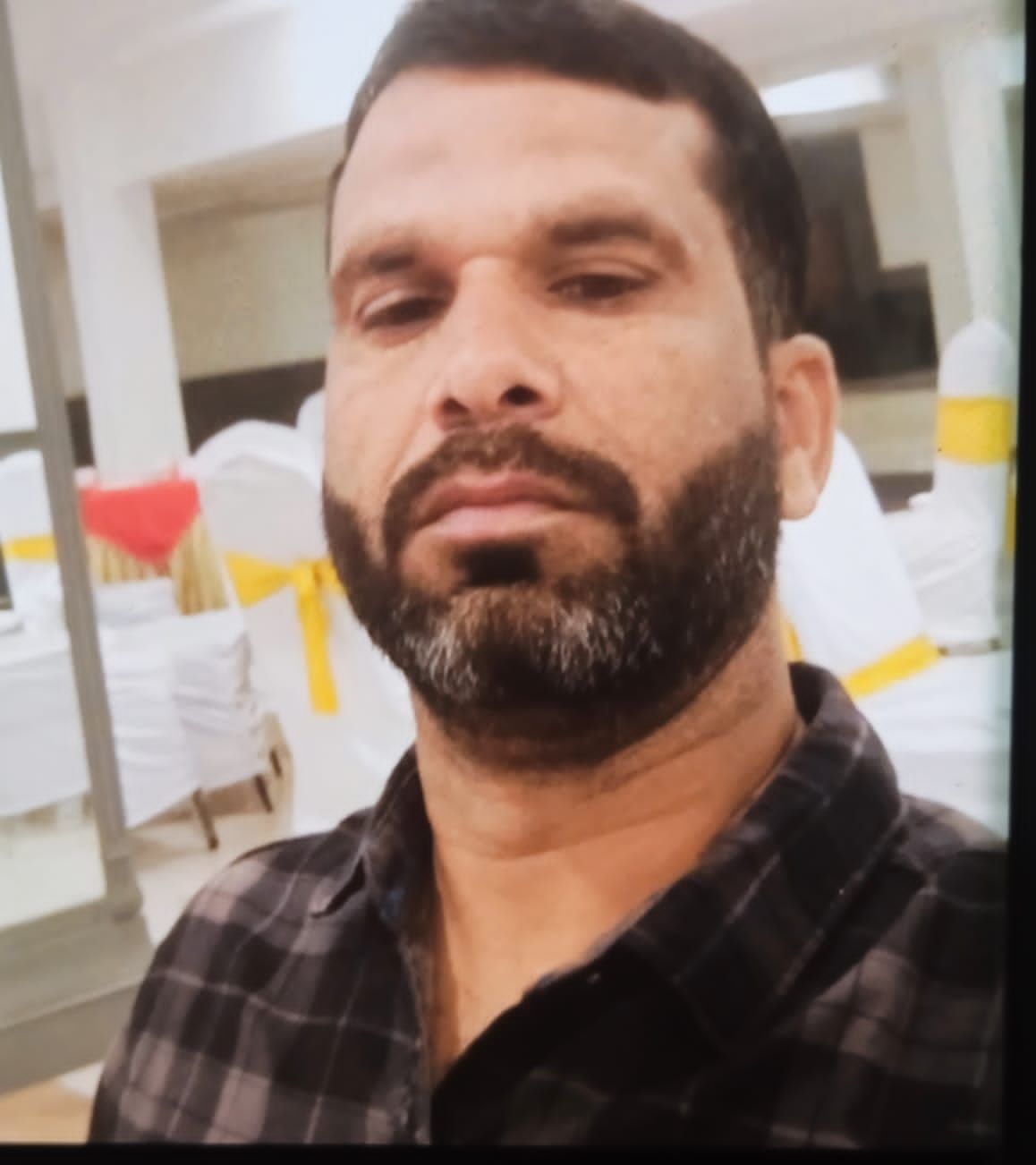 कालाकोट पंजनाड़ा सकूल के बच्चों की माता अर्चना देवी