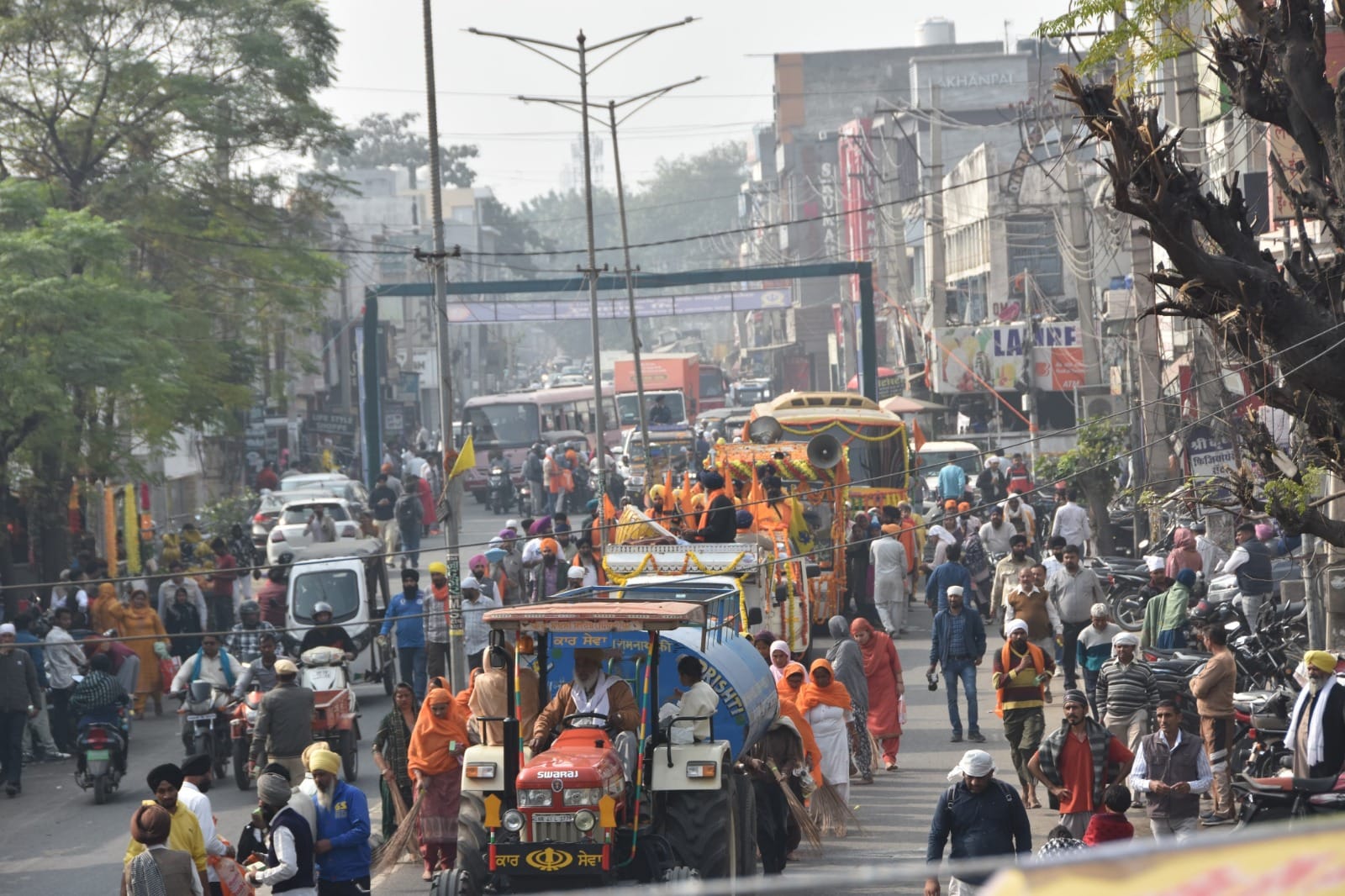 कैथल । नीम साहिब गुरूदवारा में गुरू जी को नमन करती जिला अध्यक्ष ज्योति सैनी कैथल । नीम साहिब गुरूदवारा में गुरू जी को नमन करती जिला अध्यक्ष ज्योति सैनी