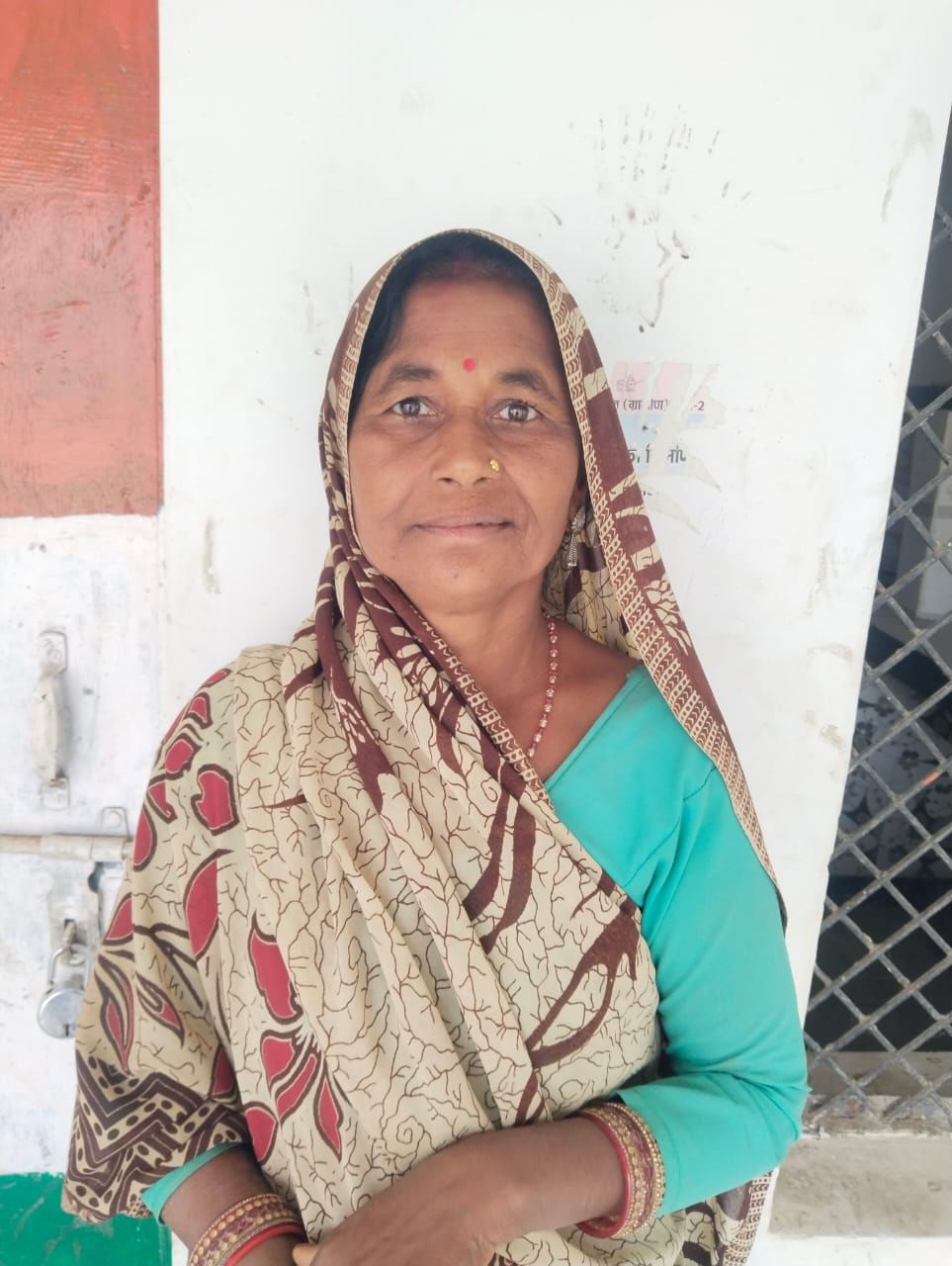 पानी टंकी के इसी स्थान पर बनाया जाना है आउटलेट। संवाद